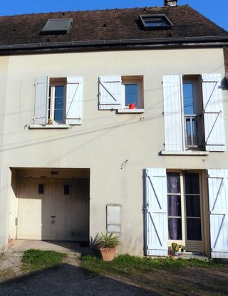 Maison de village VILLENEUVE L'ARCHEVEQUE 68 (89190)