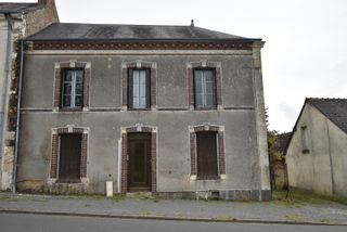 Maison à rénover LA BAZOCHE GOUET 120 (28330)