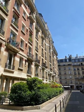 Appartement à rénover PARIS 17EME arr 11 (75017)
