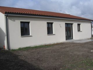 Villa LEZOUX 96 (63190)