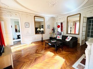 Appartement Haussmannien PARIS 8EME arr 152 (75008)