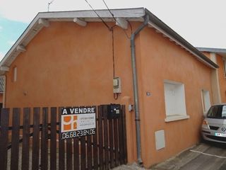 Maison de village LA BOISSE 86 (01120)