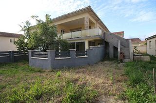 Appartement à rénover LIBOURNE 73 (33500)