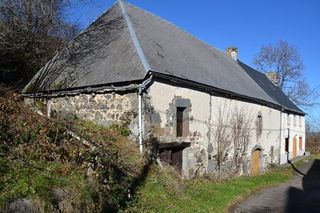 Maison à rénover ROCHEFORT MONTAGNE  (63210)