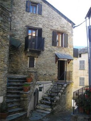 Maison de village PIEVE  (20258)